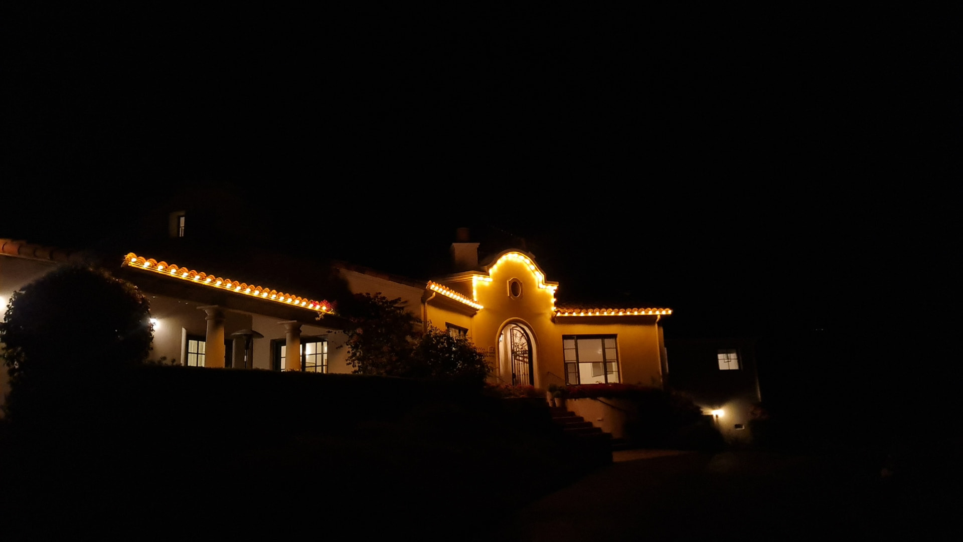 Christmas Lights in Alamo